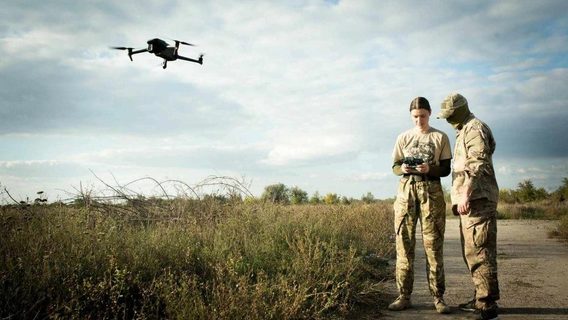 В Україні створюють жіночий підрозділ БПЛА: які знання та навички потрібні