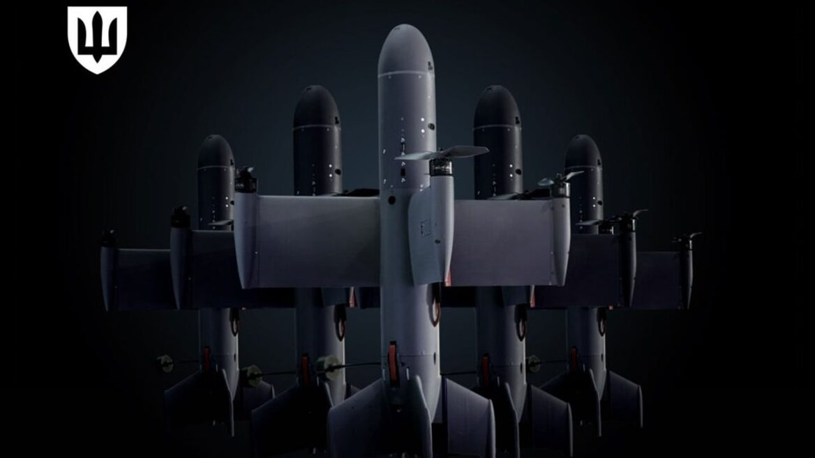 У Міноборони розповіли скільки дронів-перехоплювачів передають щодня у військо