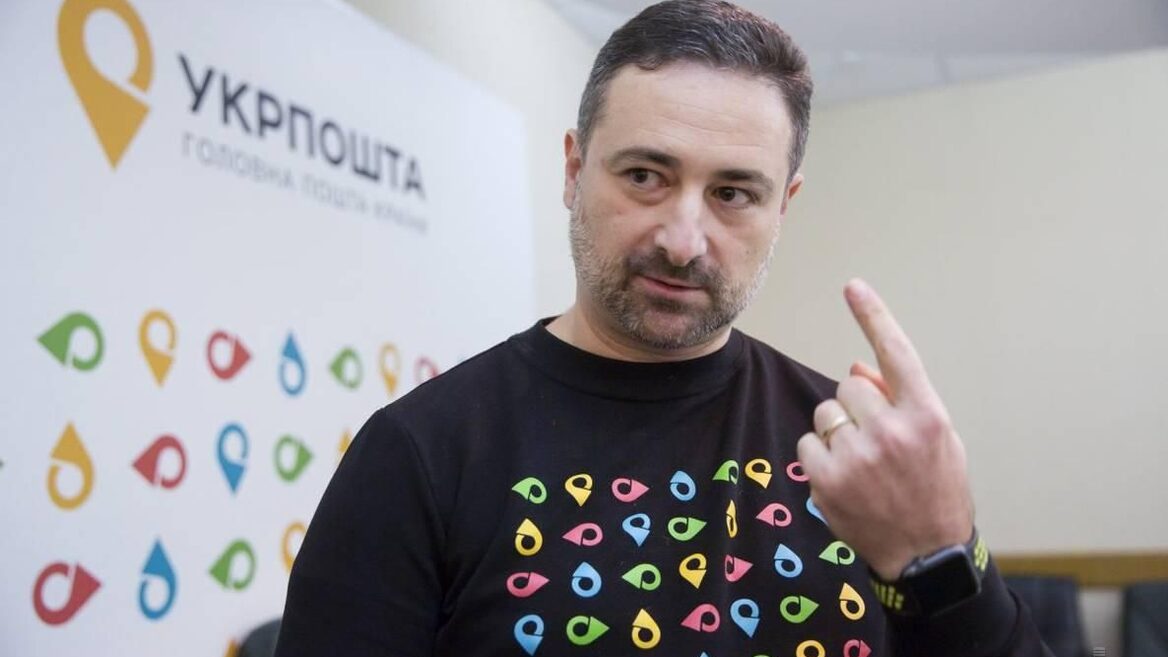The CEO of Ukrposhta criticized the NBU's idea to impose VAT on parcels up to 150 euros and considers it beneficial to large chains
