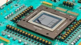 OpenAI розкрила деталі чипа Jalapeño та заявила про перевагу над NVIDIA Blackwell