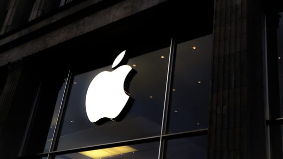 Apple готується до свого 50-річчя. На користувачів чекають оновлена Siri, гаджети для розумного дому, складаний iPhone та ще чимало цікавого