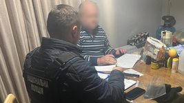 Розтрата 23 млн грн на закупівлі ПЗ: як держслужбовці та підприємець з Київщини прокрутили злочинну схему