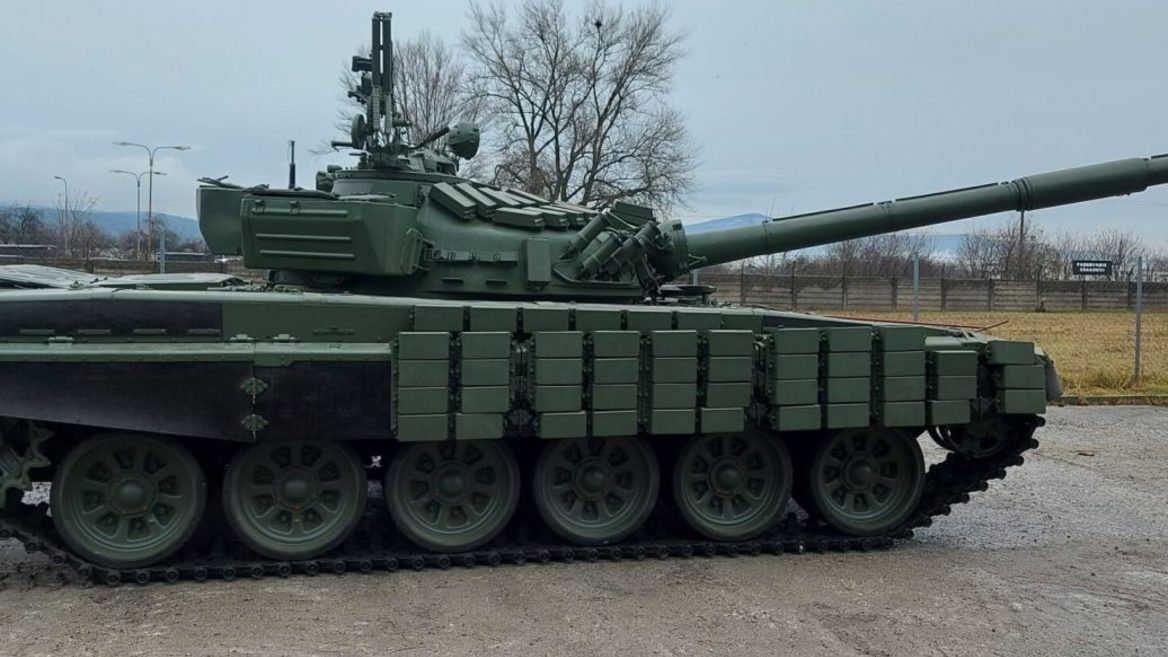 Бойцы 4-й отдельной танковой бригады ВСУ создали танк "Франкенштейн" из частей подбитой российской техники. Из чего он состоит
