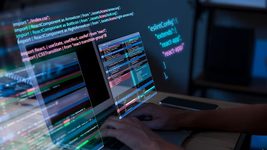 DOU has a record number of published vacancies, and Djinni has the largest number of offers from recruiters: what was the IT market like in July 2025