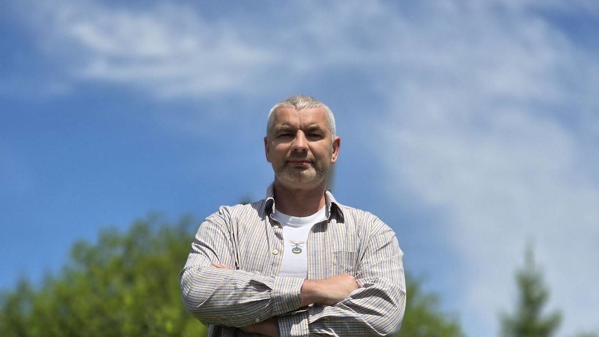 «Вичистити як можна більше того небезпечного мусора який принесла війна». Як працює український стартап BeesAgainstMines який відтворює роботу сапера за допомогою ШІ