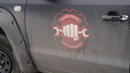 Бани на колесах и баги для ПВО: одесские волонтеры создают уникальные автомобили для военных