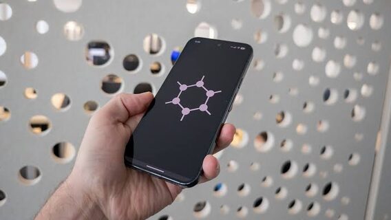 «Revolut проявляє неймовірну недбалість у питаннях безпеки». Розробники GrapheneOS розкритикували Revolut за блокування її користувачів