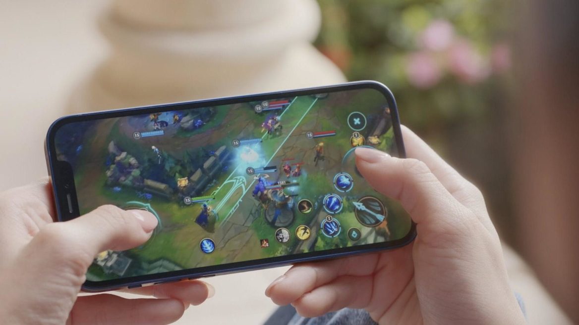 10 графиков о том, почему люди играют в мобильные игры: данные Mobile Insights Report 2022 от Google