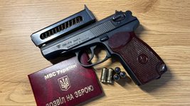 У МВС уточнили, коли саме в «Дії» з'явиться дозвіл на зброю: повне оцифрування паперів займе роки