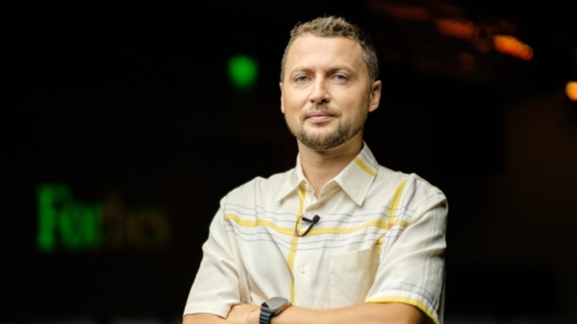 Засновник Netpeak Group опублікував ряд нових вакансій в компанії. За кожну рекомендацію обіцяє грошову винагороду в доларах 