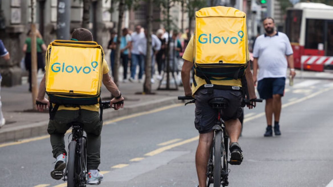 Glovo добавил 2 новые услуги – «Помоги Украине!» и «Здоровье». Как ими воспользоваться