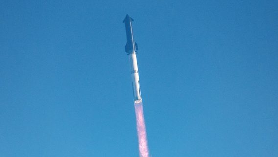 Космічний корабель SpaceX вибухнув втретє поспіль, але Маск обіцяє ще більше запусків
