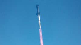 SpaceX spacecraft explodes for third time in a row, but Musk promises more launches