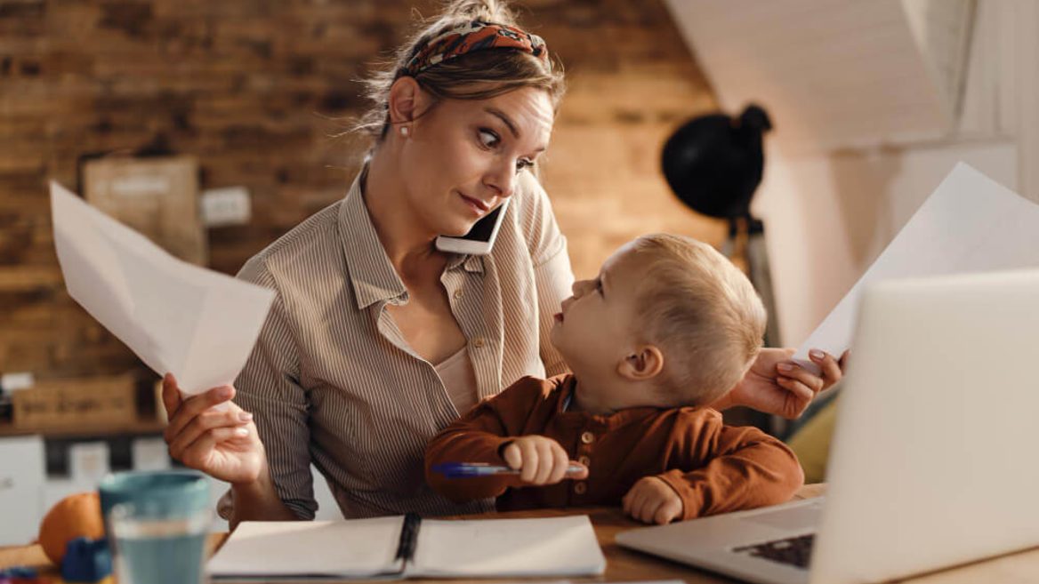 "Motherhood is wonderful, but it's a 24-hour job." Eight stories from SoftServe Master of Code Global Ciklum ZONE3000 Intellias and Pingle Game Studio specialists who didn't go on long maternity leave and successfully combine work with raising kids