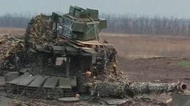 «Mad Max відпочиває» — під час одного зі штурмів росіяни обвішали танк купою засобів РЕБ, через які падали дрони українських захисників