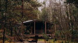 Why is ULIS a good place for a winter vacation?