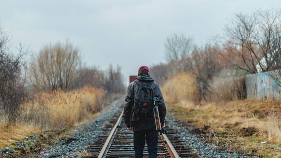 «На вокзалі у Ворохті прямо на пероні прийняли». Айтівець запитав у спільноти, куди можна безпечно поїхати на ретрит в Україні. Айтівці діляться досвідом