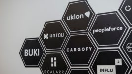 Від ШІ-протезування до квантових обчислень: 9 стартапів поповнили Ukrainian Startups Wall of Fame у 2025 році Від ШІ-протезування до квантових обчислень: 9 стартапів поповнили Ukrainian Startups Wall of Fame у 2025 році