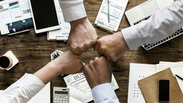 Выручка – $881 млн или +40%. EPAM отчиталась за второй квартал Выручка – $881 млн или +40%. EPAM отчиталась за второй квартал