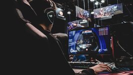 Almost UAH 5 million fine for an article about esports. Publisher Tribuna.com lost the first court case against the gambling regulator
