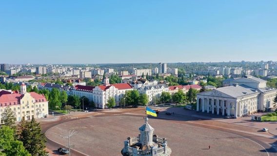 «В ЗСУ залучено 10 % працівників компаній, але є й такі, де пʼята частина». Чим живе IT Чернігівщини під час війни