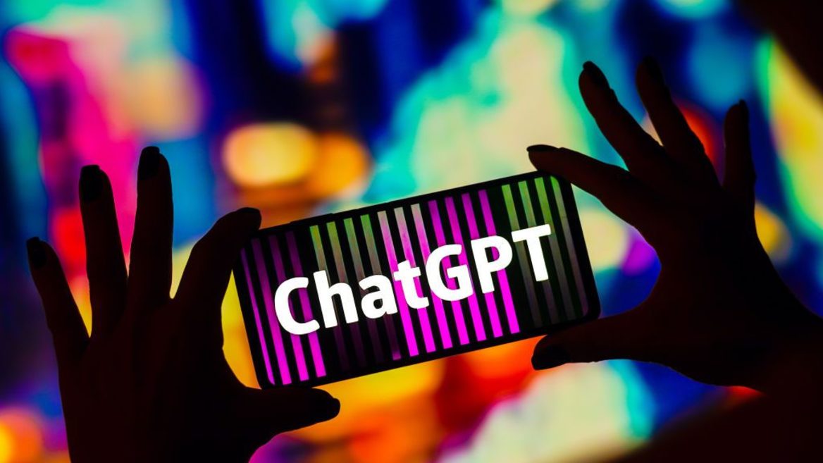 Ощадбанк решил вести соцсети с помощью ChatGPT