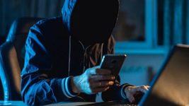 Мошенники обманули женщину из Запорожья почти на 30 000 грн, представившись компанией «Инвестиции Приватбанка». Какой была схема