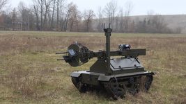 The company Robotized Complexes presented a new development - the ground drone Plyushch with a 10-meter mast