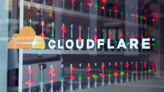 Cloudflare знову зле — багато сайтів працюють зі збоями