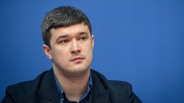 «Поодинокі «дебіли» завжди є в різних організаціях». 5 інсайтів з інтерв'ю голови Мінцифри Михайла Федорова «Поодинокі «дебіли» завжди є в різних організаціях». 5 інсайтів з інтерв'ю голови Мінцифри Михайла Федорова