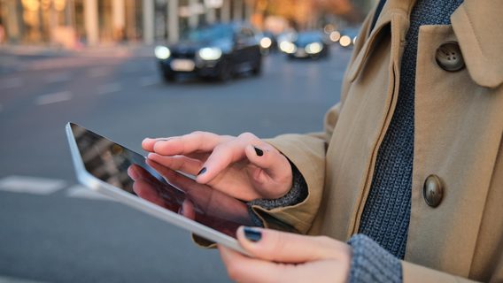 В Україні зросла кількість населення, більше як половина активно користуються соціальними мережами — звіт Digital 2025 