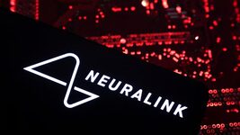 Musk plans to put Neuralink brain implants “on stream” in 2026. What is known about this