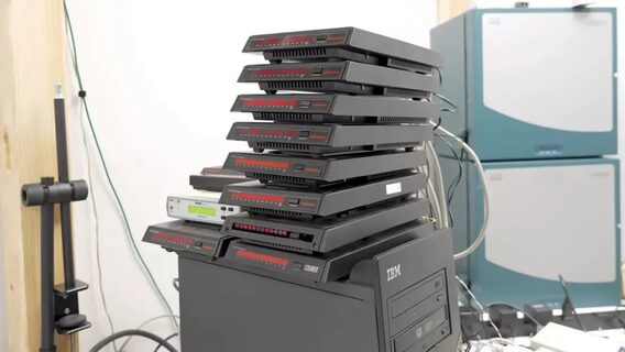 YouTube stream via dial-up: bloggers accelerated the Internet to 668 kbit/s using 12 modems