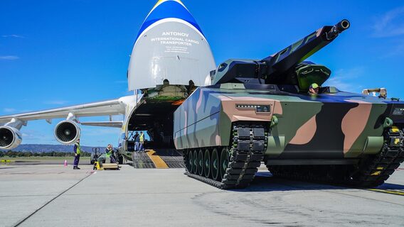 Німецька Rheinmetall розпочала постачання БМП Lynx KF41 до ЗСУ 