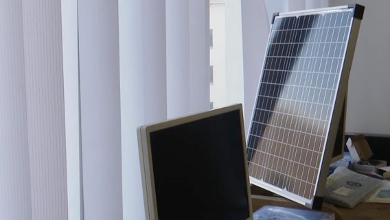 Волинські студенти розробили сонячний пауербанк для ЗСУ вартістю 2000 грн. Пристрій може одночасно зарядити 4 телефони