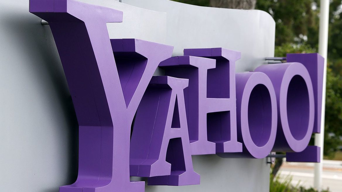 Yahoo звільнить 20% штату. Це 1600 співробітників