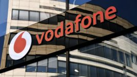 В Vodafone сообщили, что сокращение на 11 000 должностей не коснется Украины — DOU