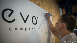 EVO скорочує 40% працівників та згортає більшість проєктів