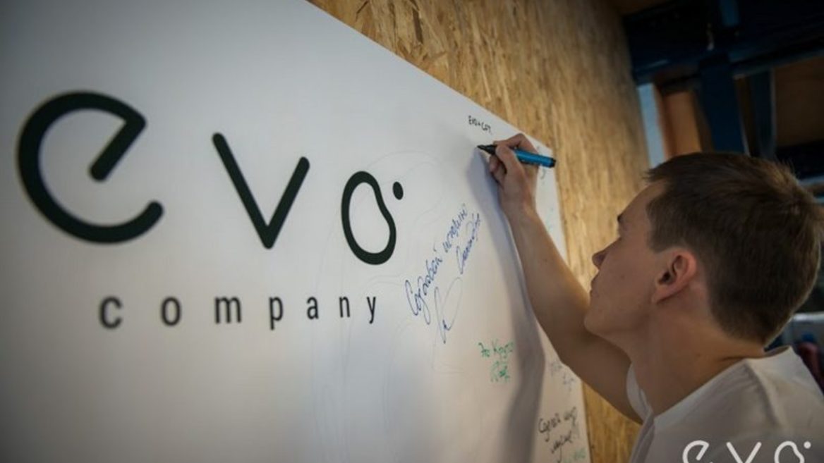 EVO скорочує 40% працівників та згортає більшість проектів