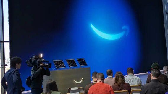 Amazon представив оновлену версію свого розумного помічника: що тепер вміє Alexa+ на основі ШІ