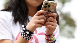 From today, Australian teenagers will not be able to use social media until they are 16. They have been advised to read books and do sports
