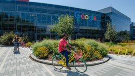 Google подала до суду на київського забудовника. Хоче забрати бренд Google подала до суду на київського забудовника. Хоче забрати бренд