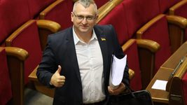 «На совещаниях присутствовавшие пытались объяснить Виталию, какое учреждение регулирует техвопросы защиты». Депутат и киберэксперт Федиенко ответил на критику Дейнеги по реформе Госспецсвязи