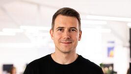 “I don’t believe in the role of ‘Chief AI Officer’ because it creates the illusion that there is one person in charge.” Headway Inc CEO explains how the company is implementing AI