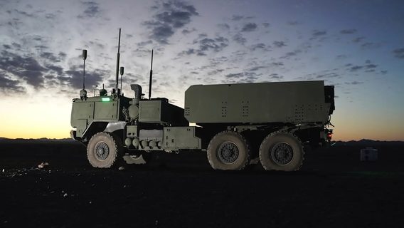 В США провели первые испытания прототипа беспилотного РСЗО HIMARS