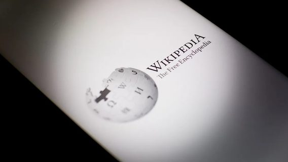 Wikipedia will use AI, but not to replace humans