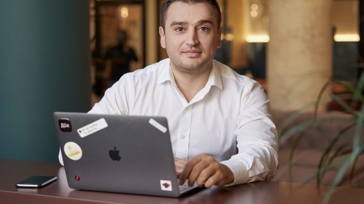 Борняков запросив в Україну криптовалютні стартапи: Цифрова економіка має приносити 10-30% ВВП