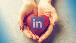 Найти любовь на LinkedIn — в сети раскритиковали женщину, использующую платформу в качестве приложения для знакомств
