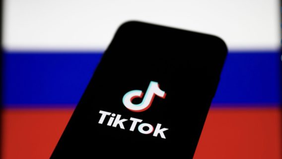 13 000 российских ботов в TikTok генерировали фейки о коррупции в украинском правительстве. Среди героев роспропаганды — Резников, Залужный и другие