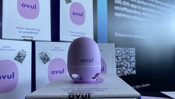 Ukrainian startup with hormonal tracker for women Ovul reached the finals of IT Arena 2025. How the gadget that determines fertility works